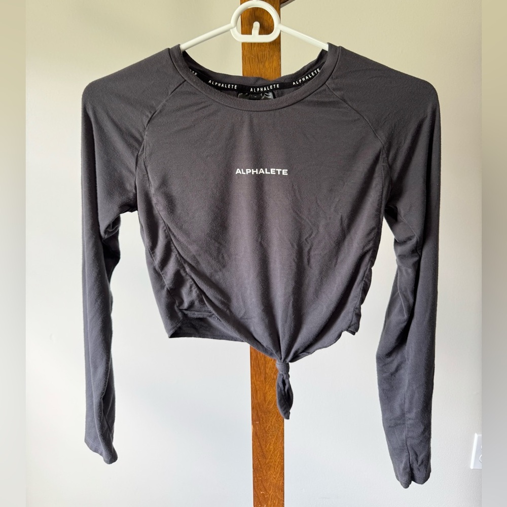 Alphalete Long Sleeve Crop Top Women's S Charcoal Tie Front Spellout Logo Shirt